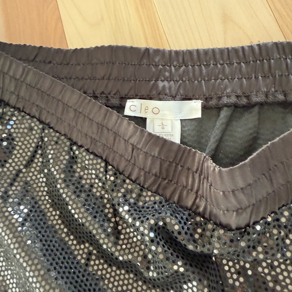 Cleo Black Sequin Wide-Leg Pants – Size Large – NWT ($79) - Picture 3 of 4